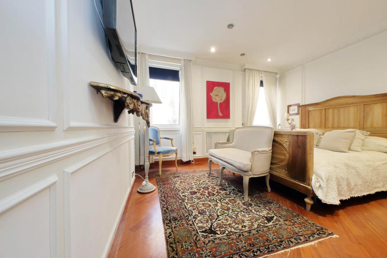 רומא 4Bnb - Luxury Trevi Apartment W Terrace מראה חיצוני תמונה