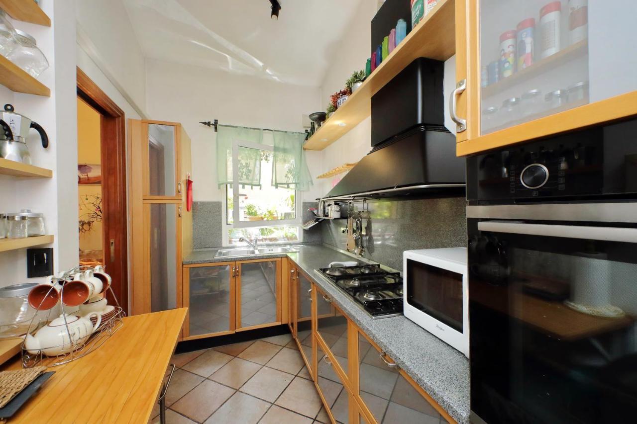 רומא 4Bnb - Luxury Trevi Apartment W Terrace מראה חיצוני תמונה