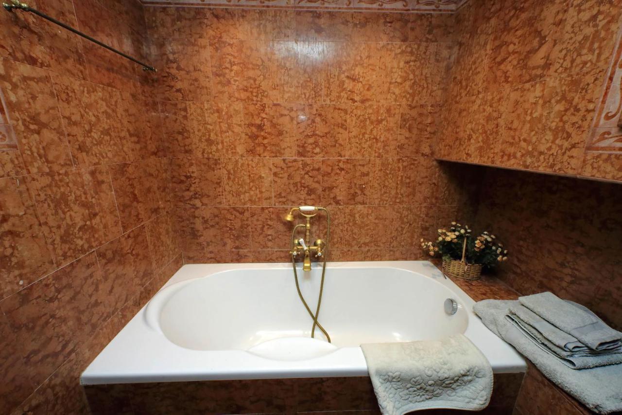 רומא 4Bnb - Luxury Trevi Apartment W Terrace מראה חיצוני תמונה